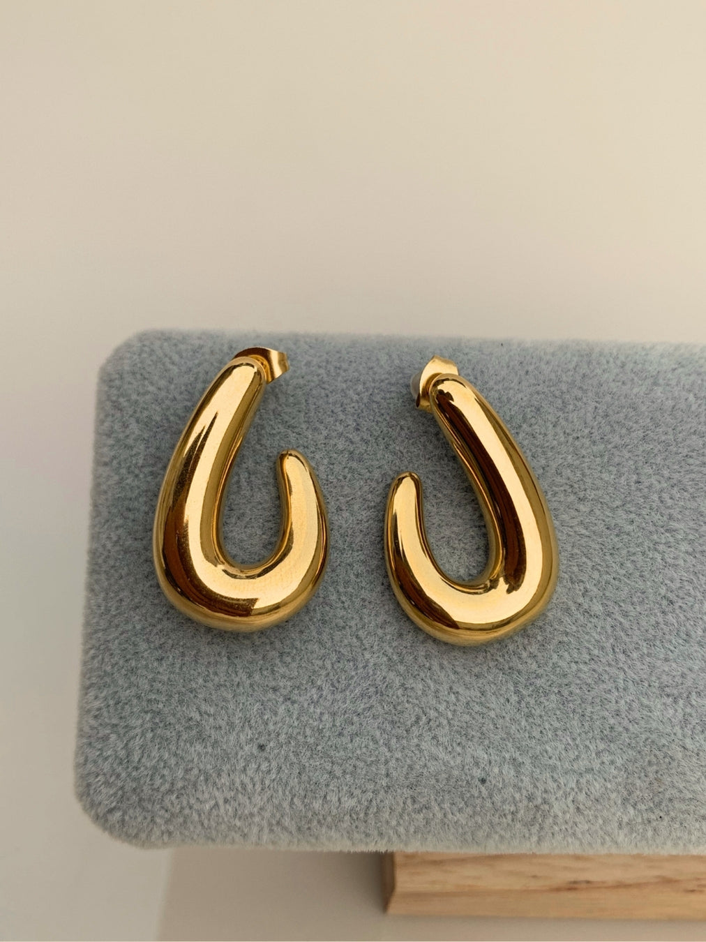DRIP HOOPS