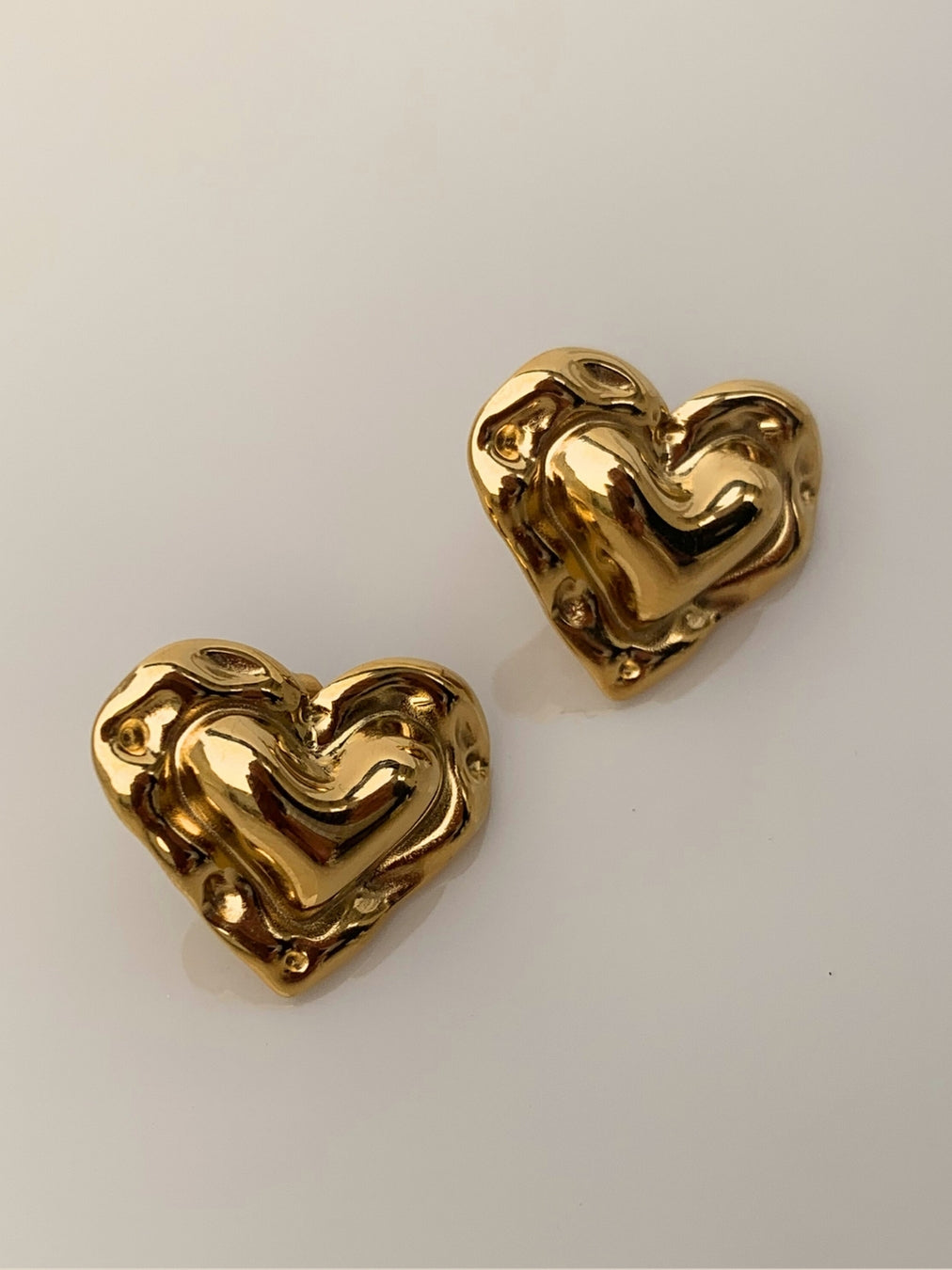 AURA HEART