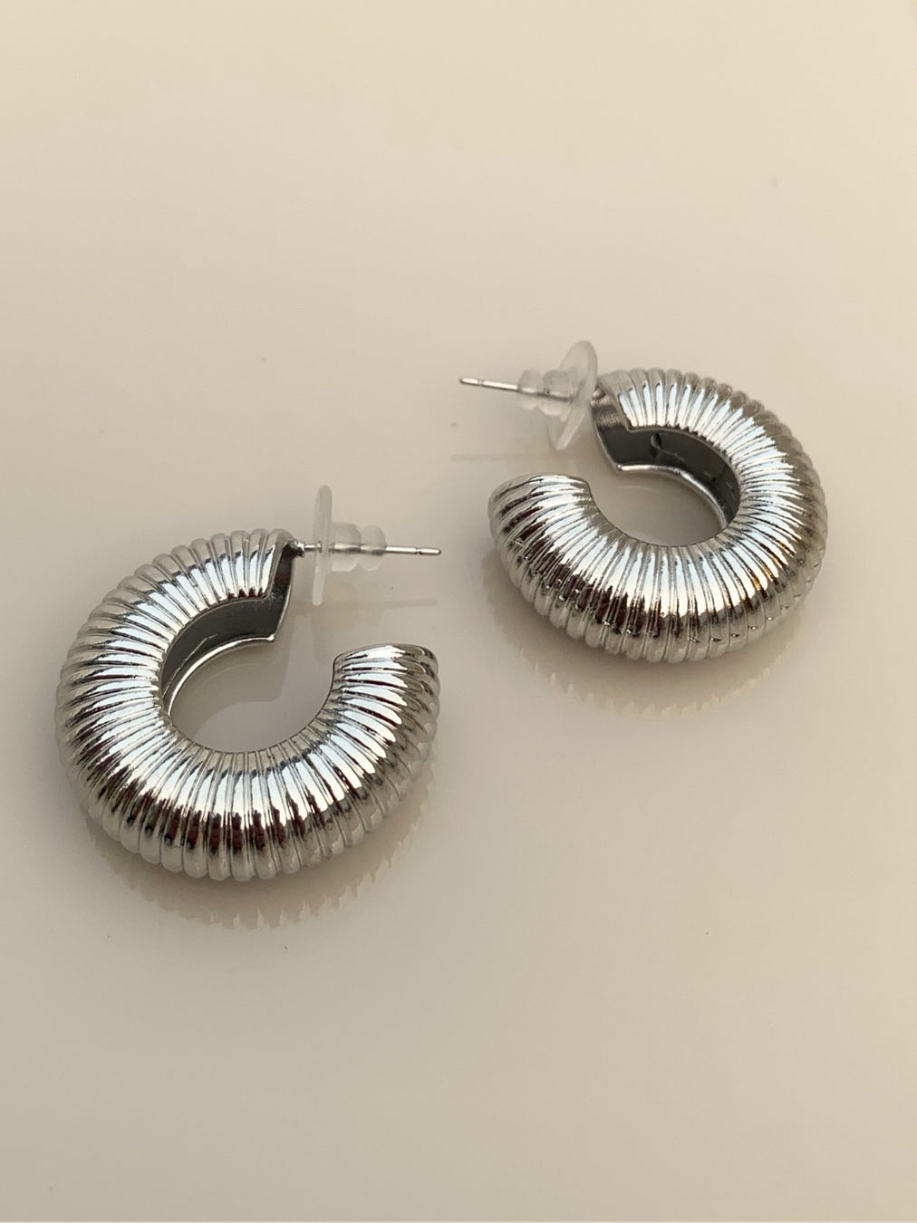 LUNAR HOOPS