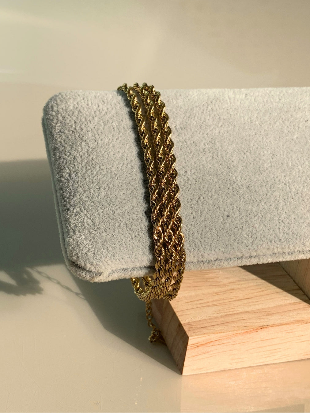 Aureum Twist