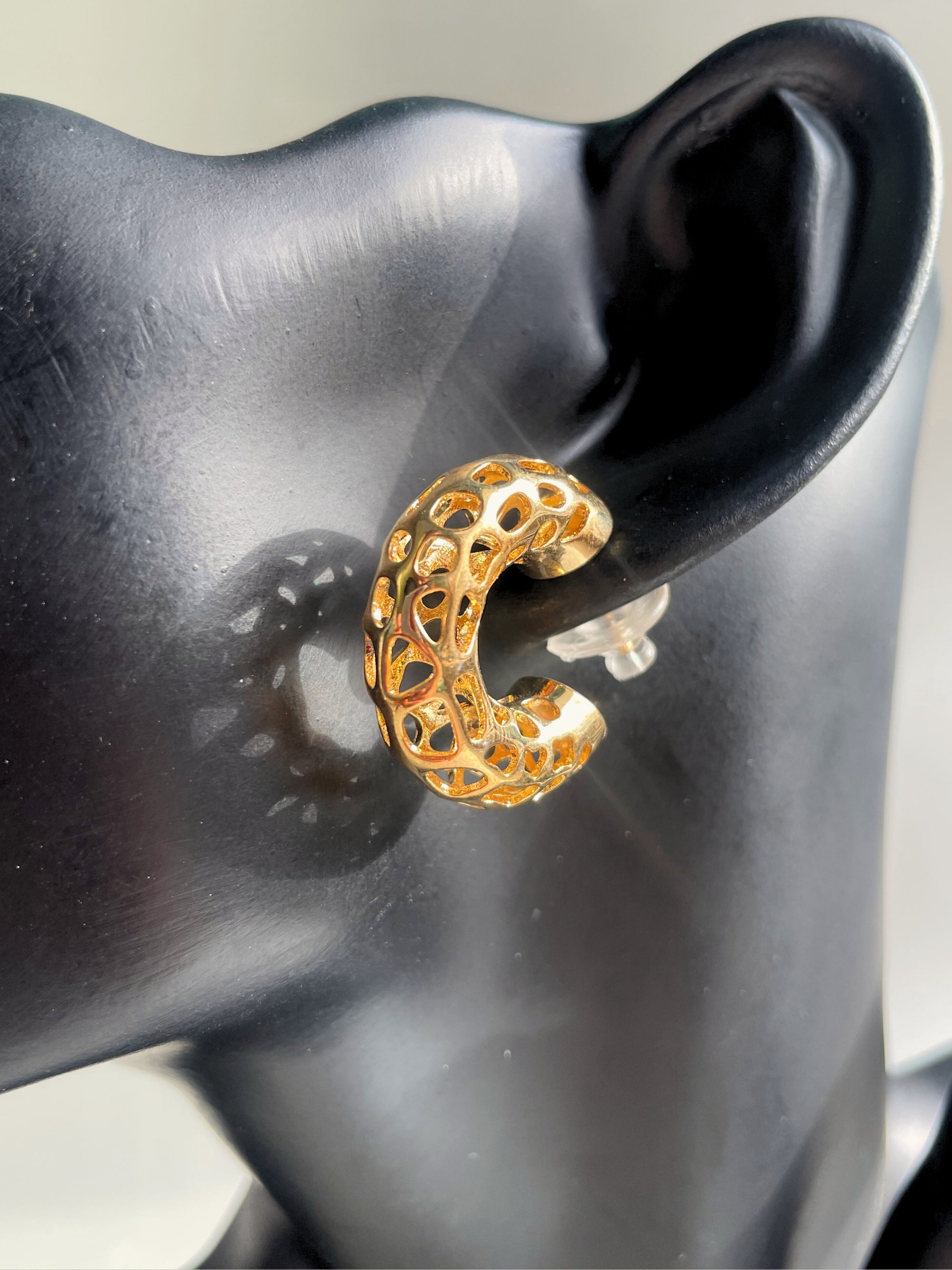 HIVE HOOPS (GOLD)