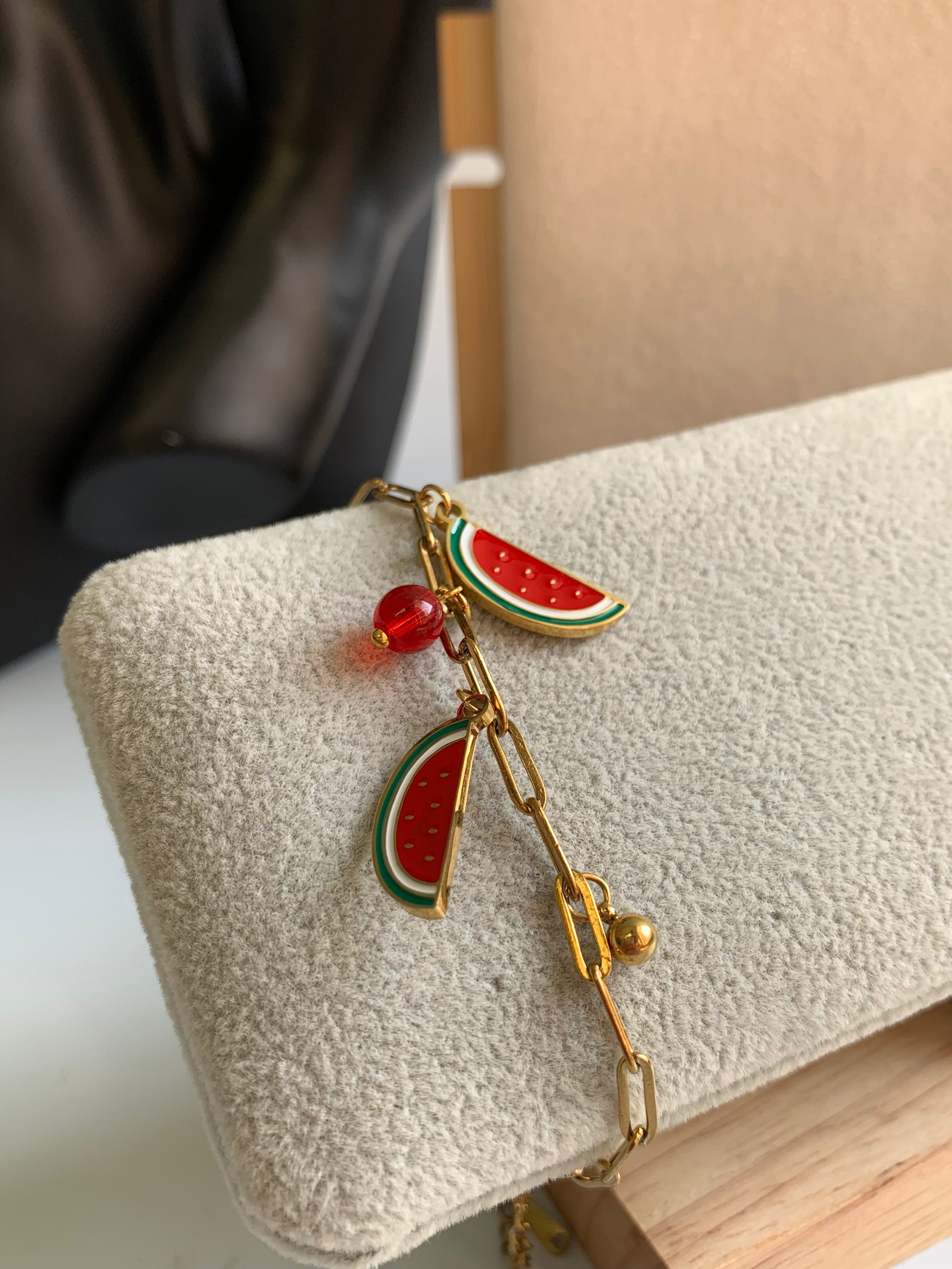 Melona Charm